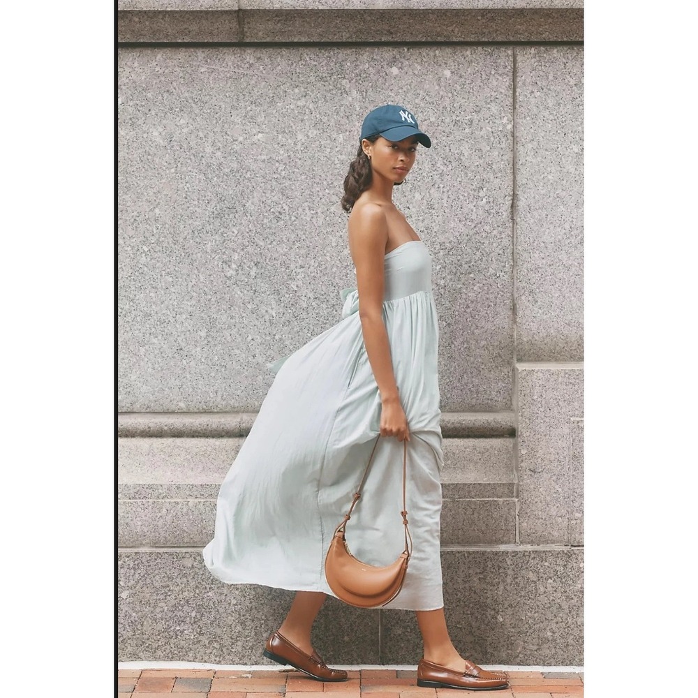 Sundays Aphrodite Strapless Maxi Dress NWT
SIZE M

in sky gray‎